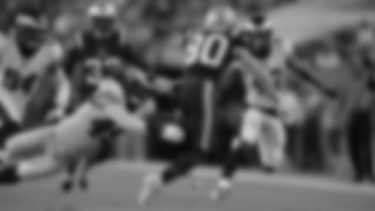 LB Alex Singleton