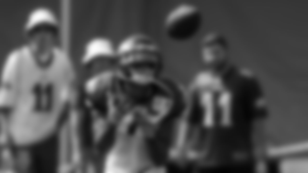 WR DeSean Jackson catching a deep pass