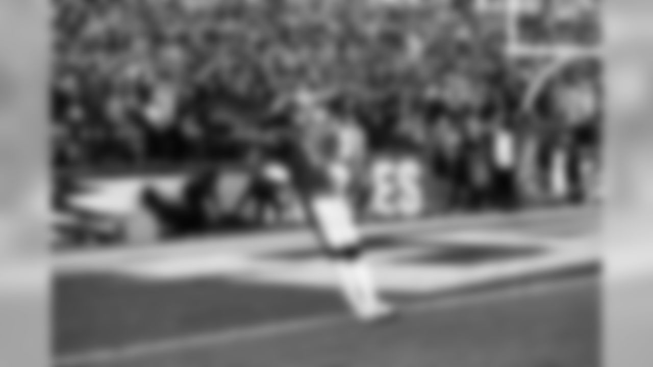 WR Nelson Agholor
Philadelphia Eagles vs. Houston Texans at Lincoln Financial Field on December 23, 2018