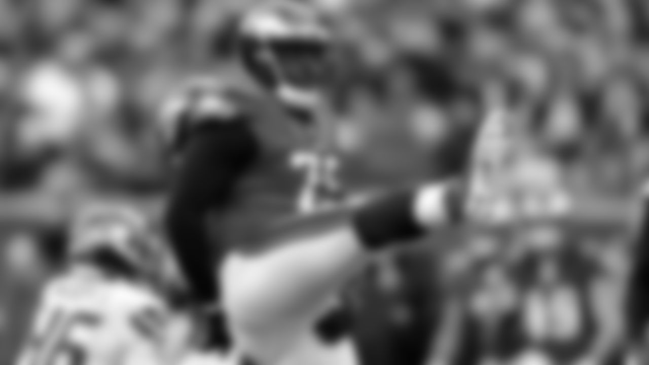 DE Vinny Curry
Philadelphia Eagles vs. Seattle Seahawks at Lincoln Financial Field on November 24, 2019