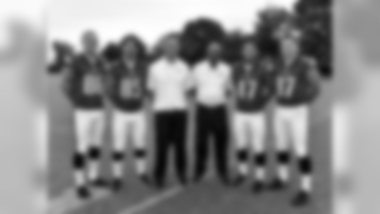 2014 Tight Ends - (left to right): Zach Ertz, James Casey, Justin Peelle, Ted Williams, Trey Burton, Brent Celek