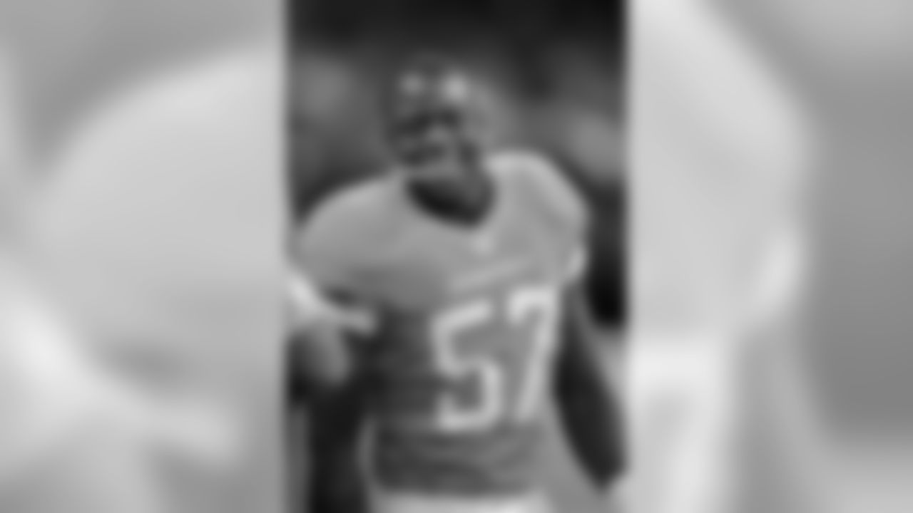 Josh Kaddu played for Kelly at the University of Oregon