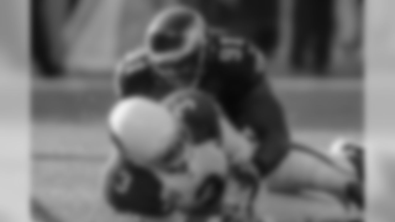 In 2015, Cox earned his first Pro Bowl selection