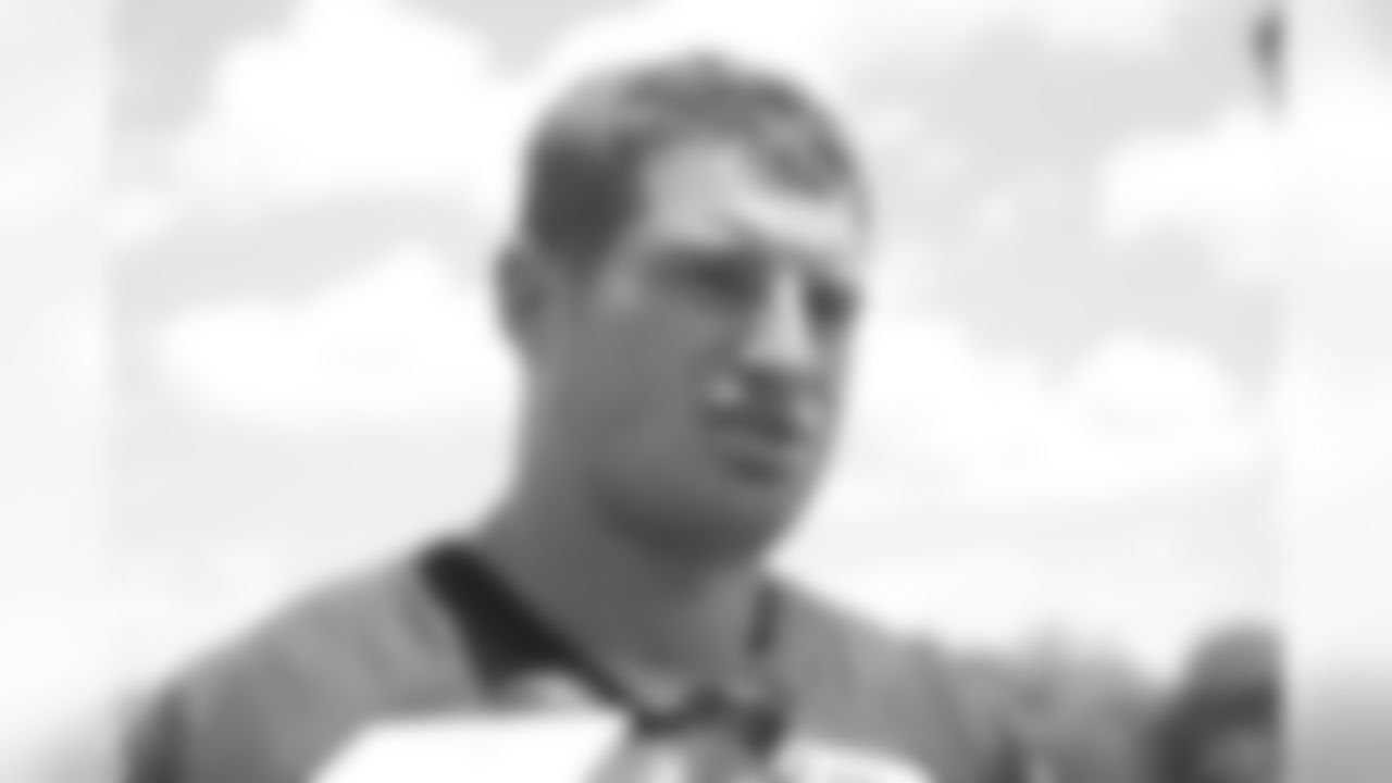 TE Brent Celek