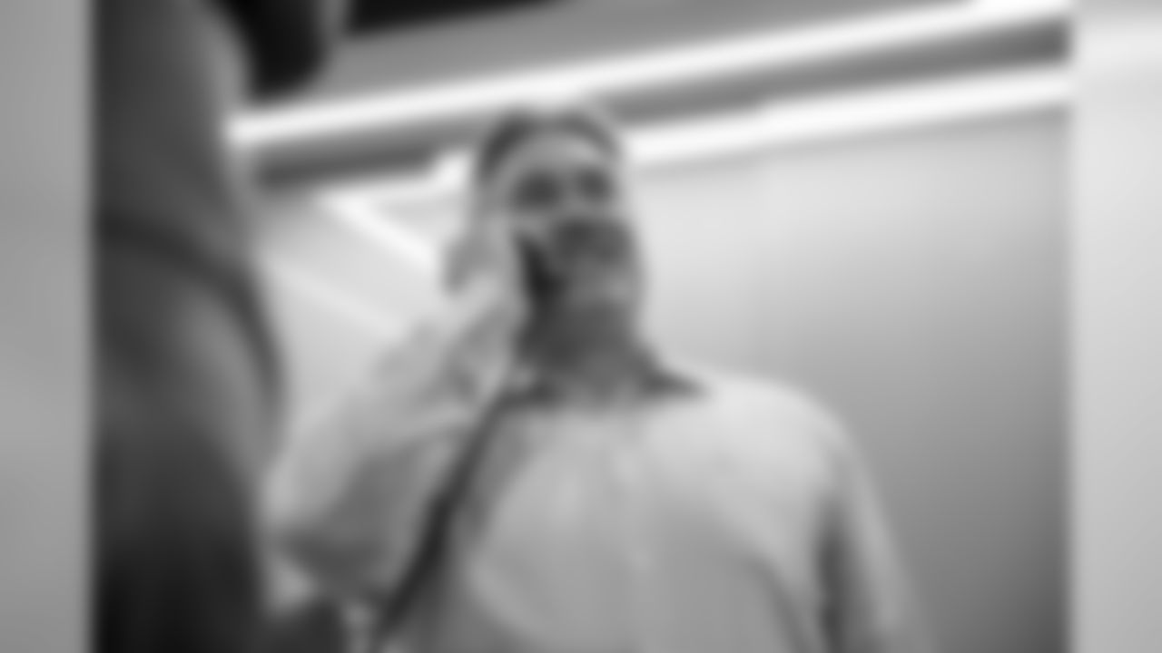 Head coach Doug Pederson on the phone with Miles Sanders