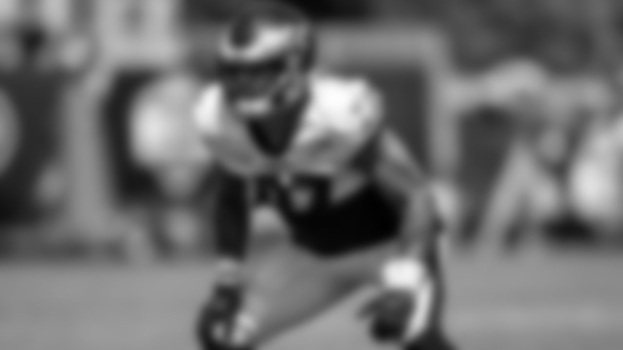 LB T.J. Edwards