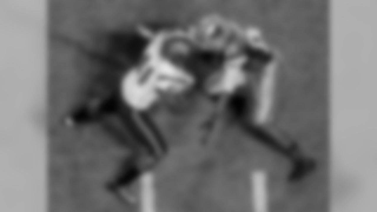 As a junior in high school, he helped Miami Palmetto finish as the state runner-up as he contributed seven interceptions and 65 tackles during the season