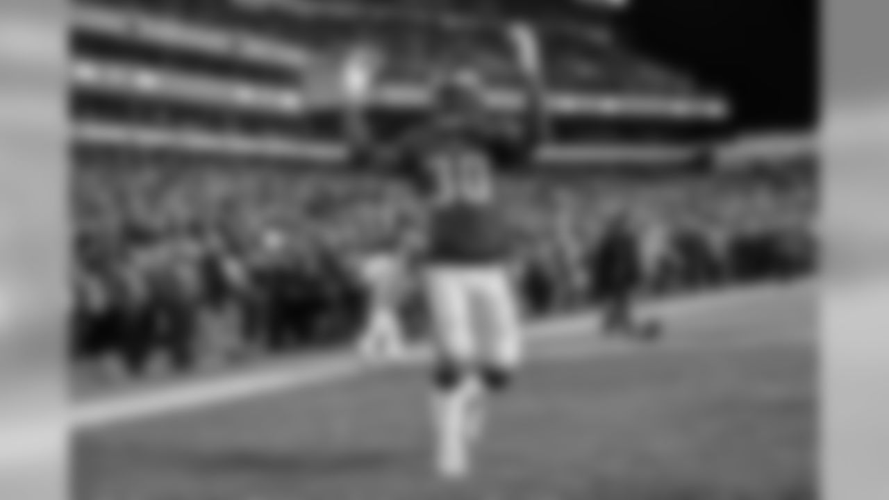 RB Corey Clement
Philadelphia Eagles vs. Washington Redskins at Lincoln Financial Field on December 3, 2018