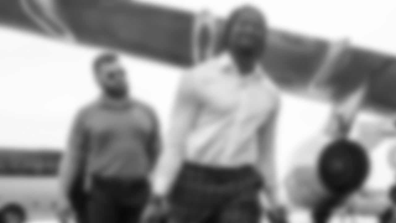 DE Eli Harold