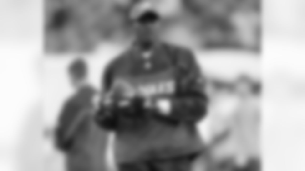Director of Player Programs and former Eagle Harold Carmichael