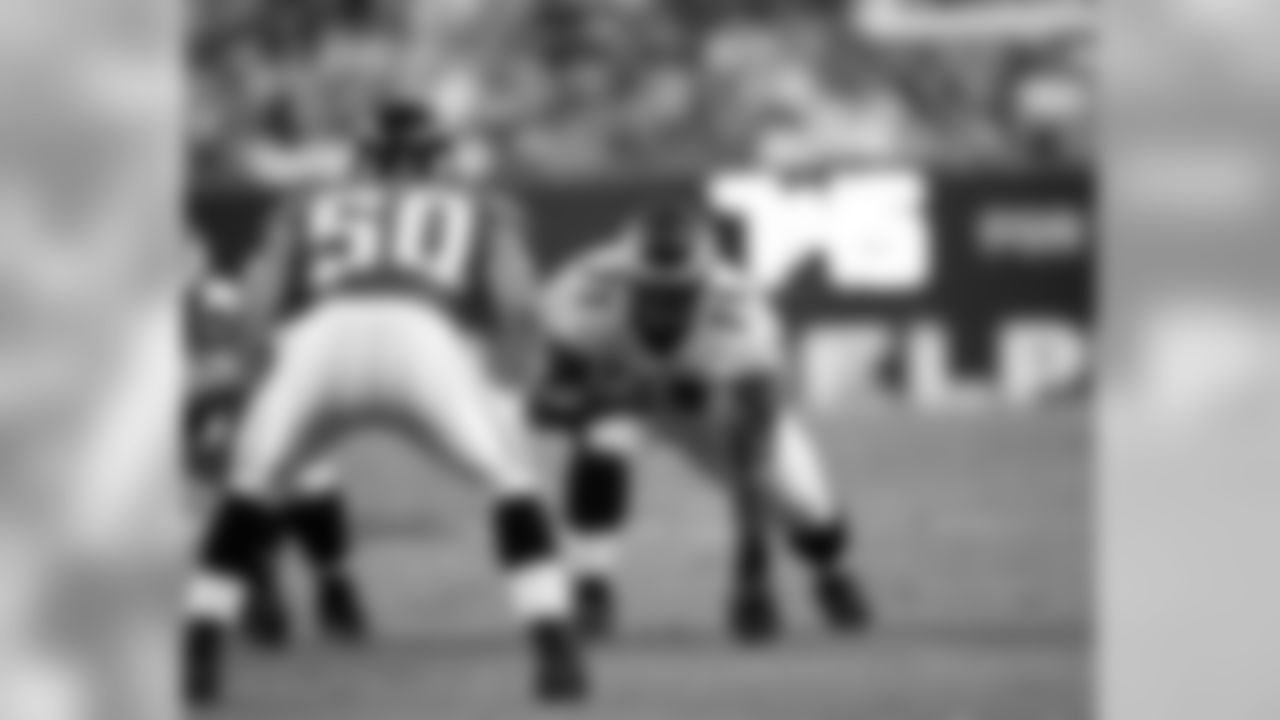 LT Jason Peters