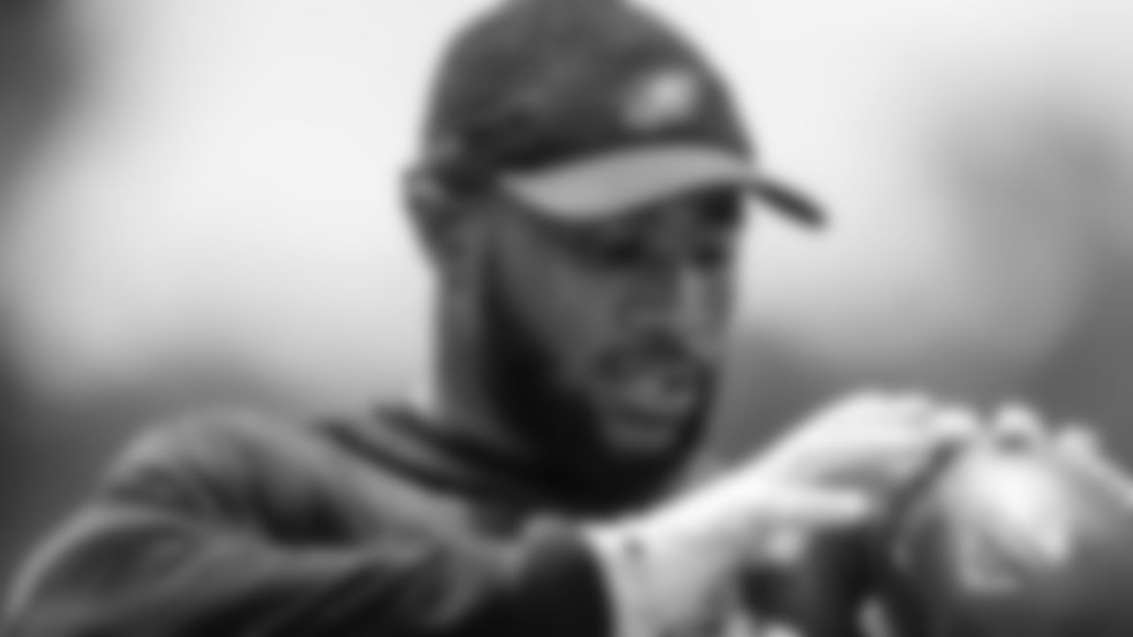 RB Miles Sanders