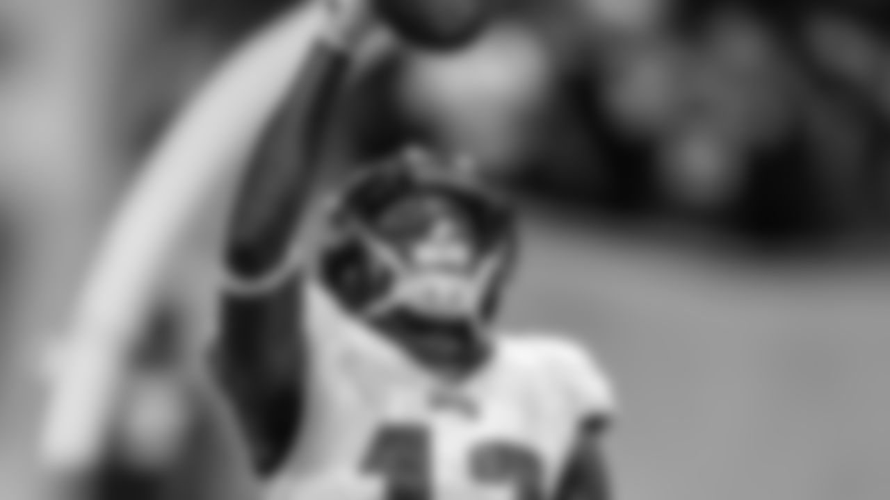 WR Nelson Agholor celebrates following a touchdown