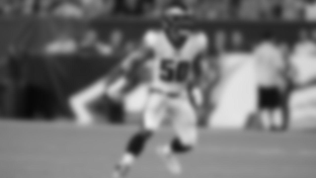 LB Eric Wilson