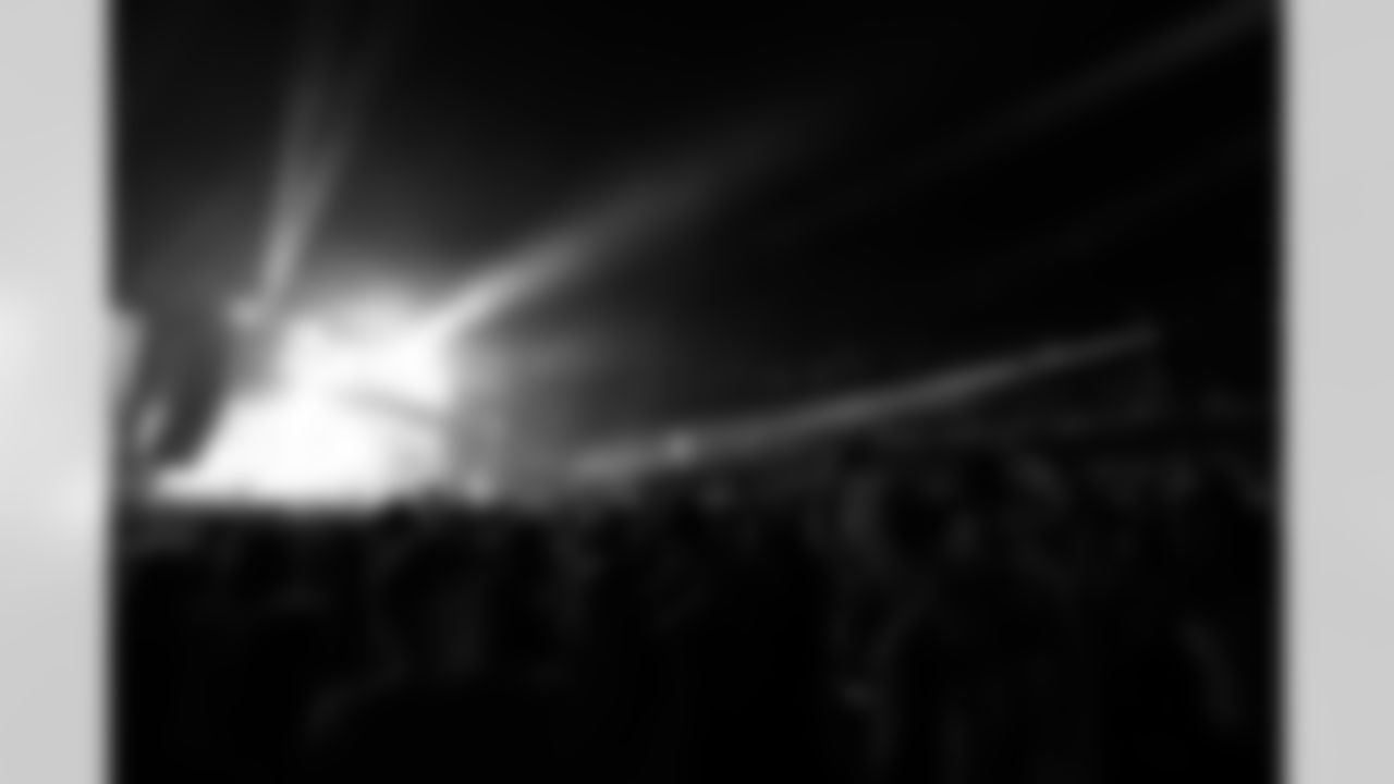 Luke Bryan's epic stage from 2014