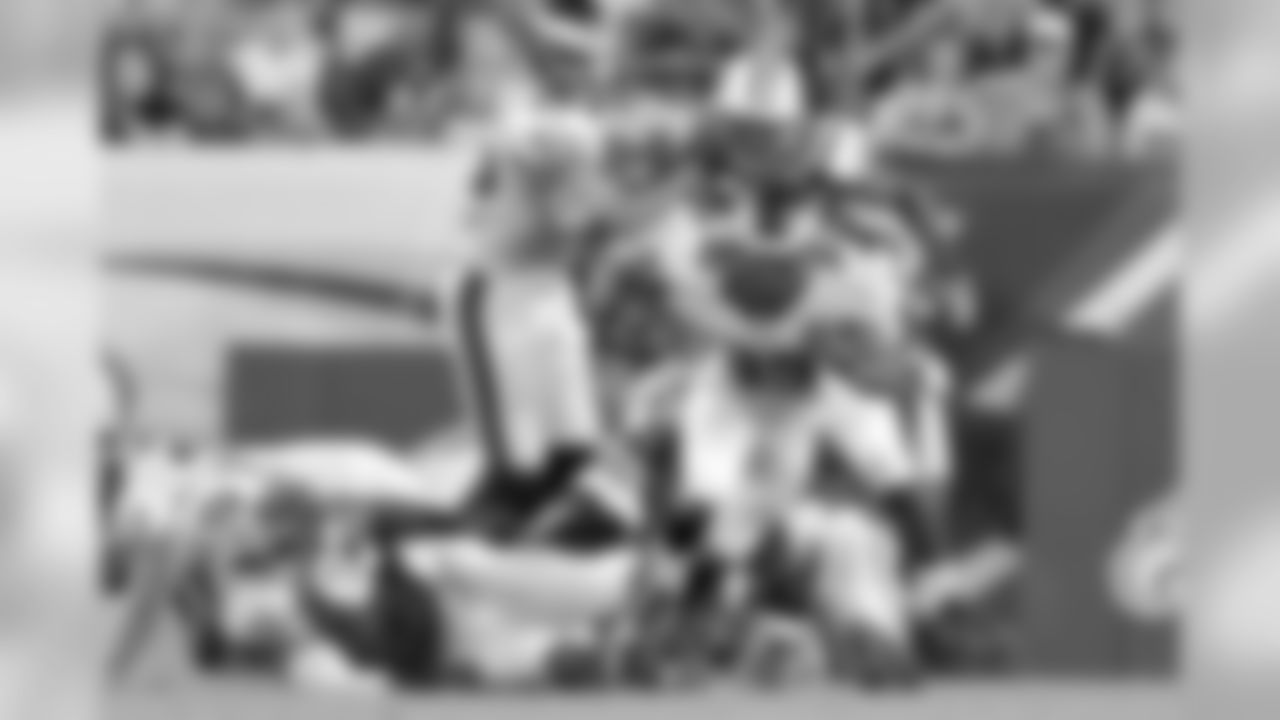 RB Cedric O'Neal