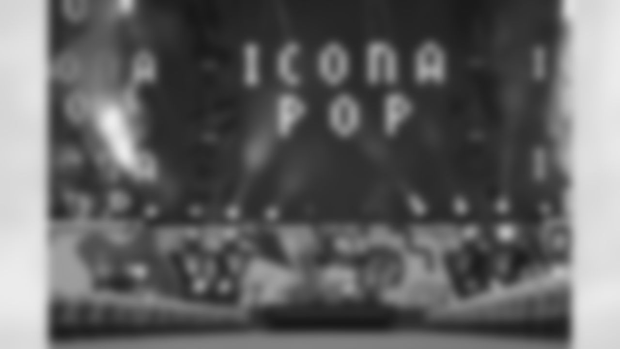 Caroline Hjelt and Aino Jawo of Icona Pop take the stage first