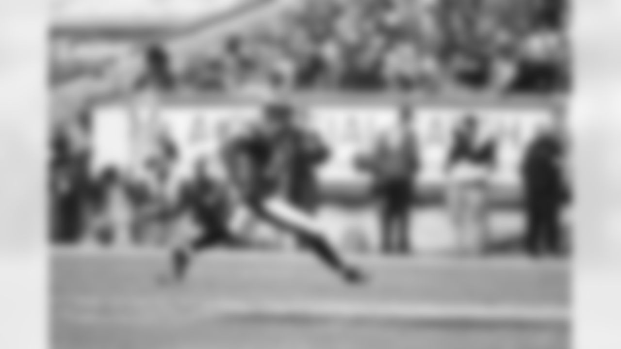 WR Jason Avant