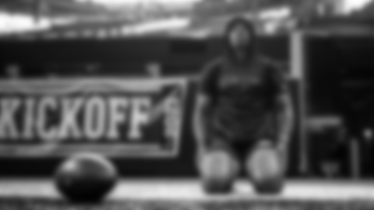 RB Kenneth Gainwell