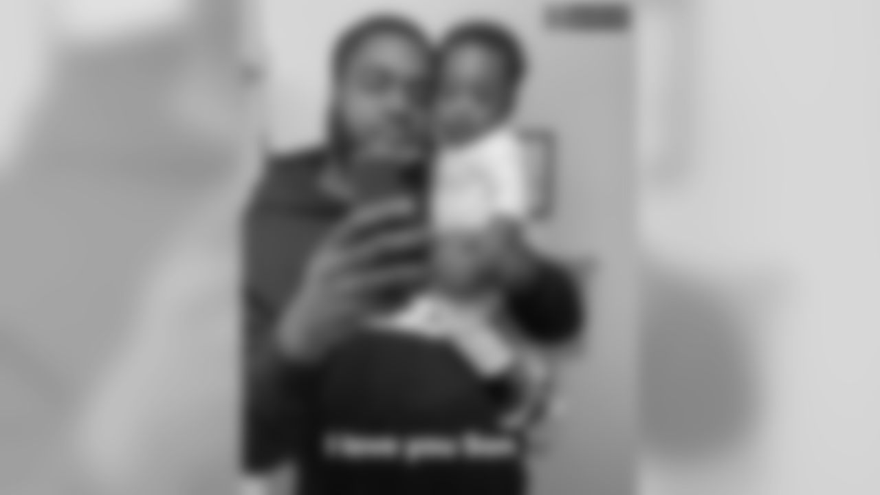 DE Shareef Miller: "I love my Son so much. Baby 48