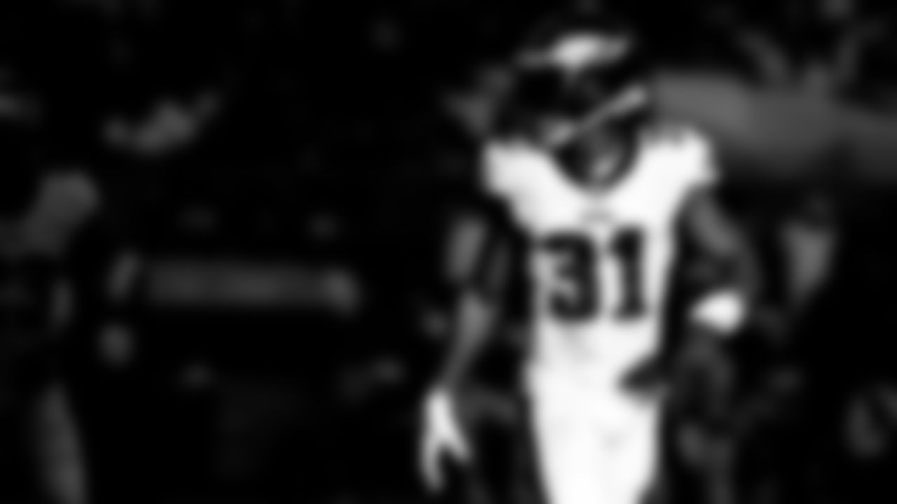 CB Jalen Mills