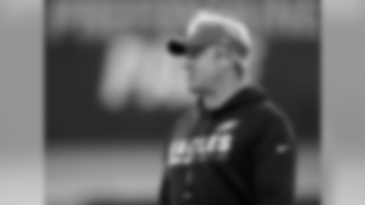 Head coach Doug Pederson