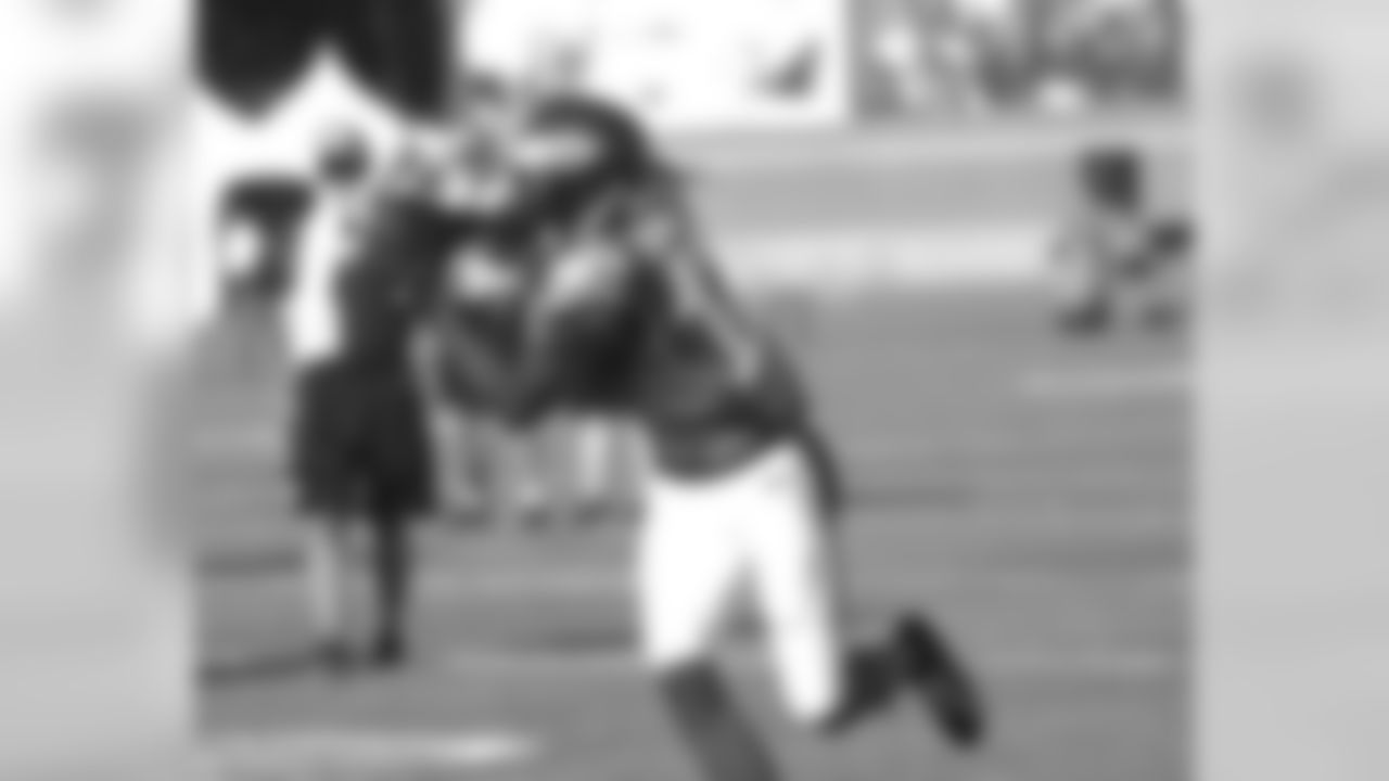 WR Nelson Agholor