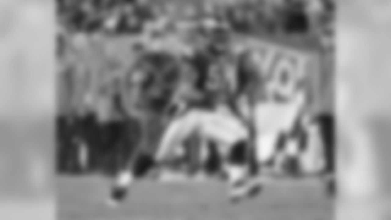 LB Akeem Jordan