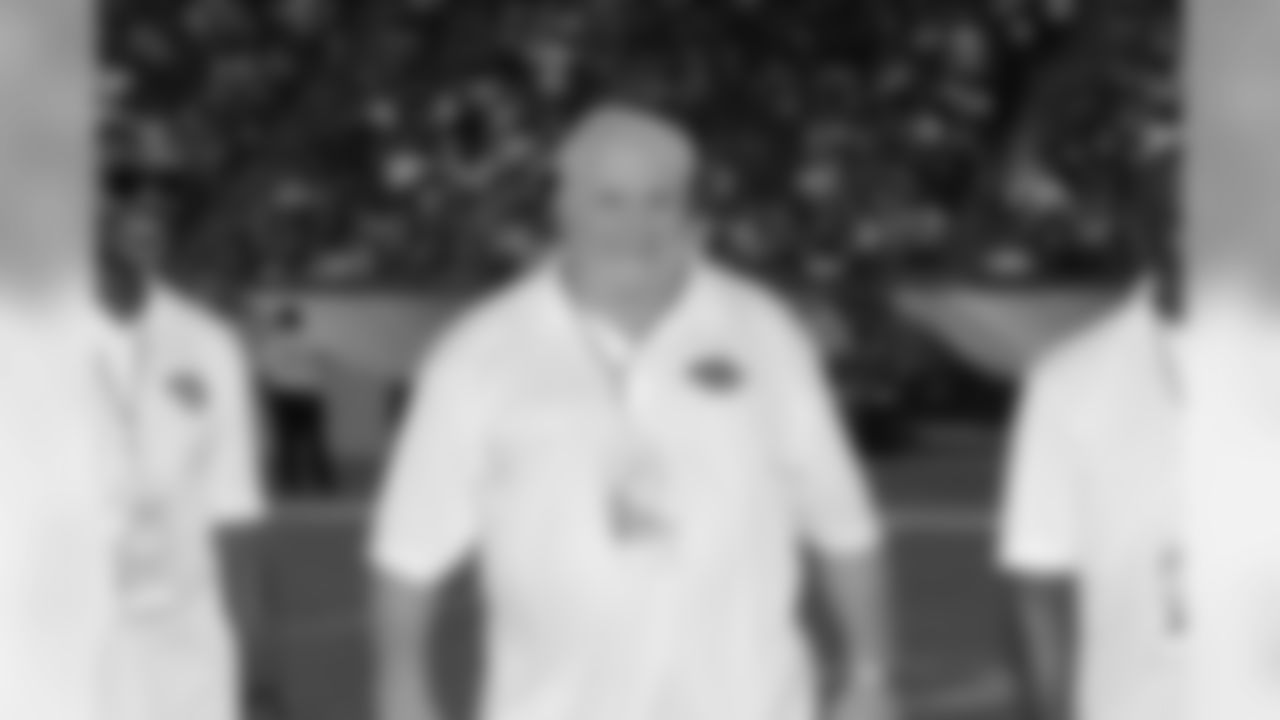 Linebacker Bill Bergey
