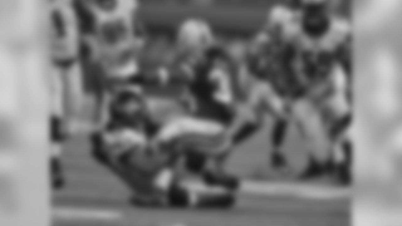 Kendricks picked up seven tackles against the Colts in Week 2 before suffering a calf injury in the second half.