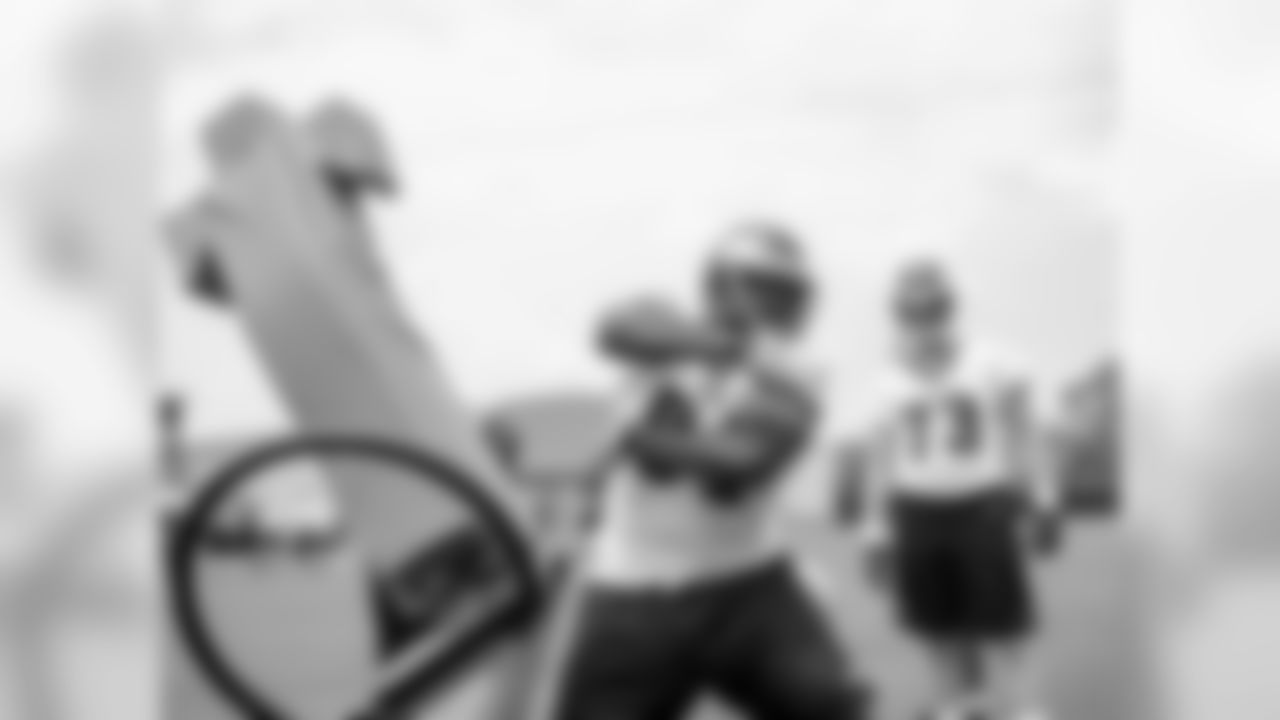 DE Fletcher Cox