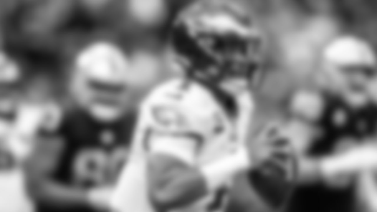 QB Jalen Hurts