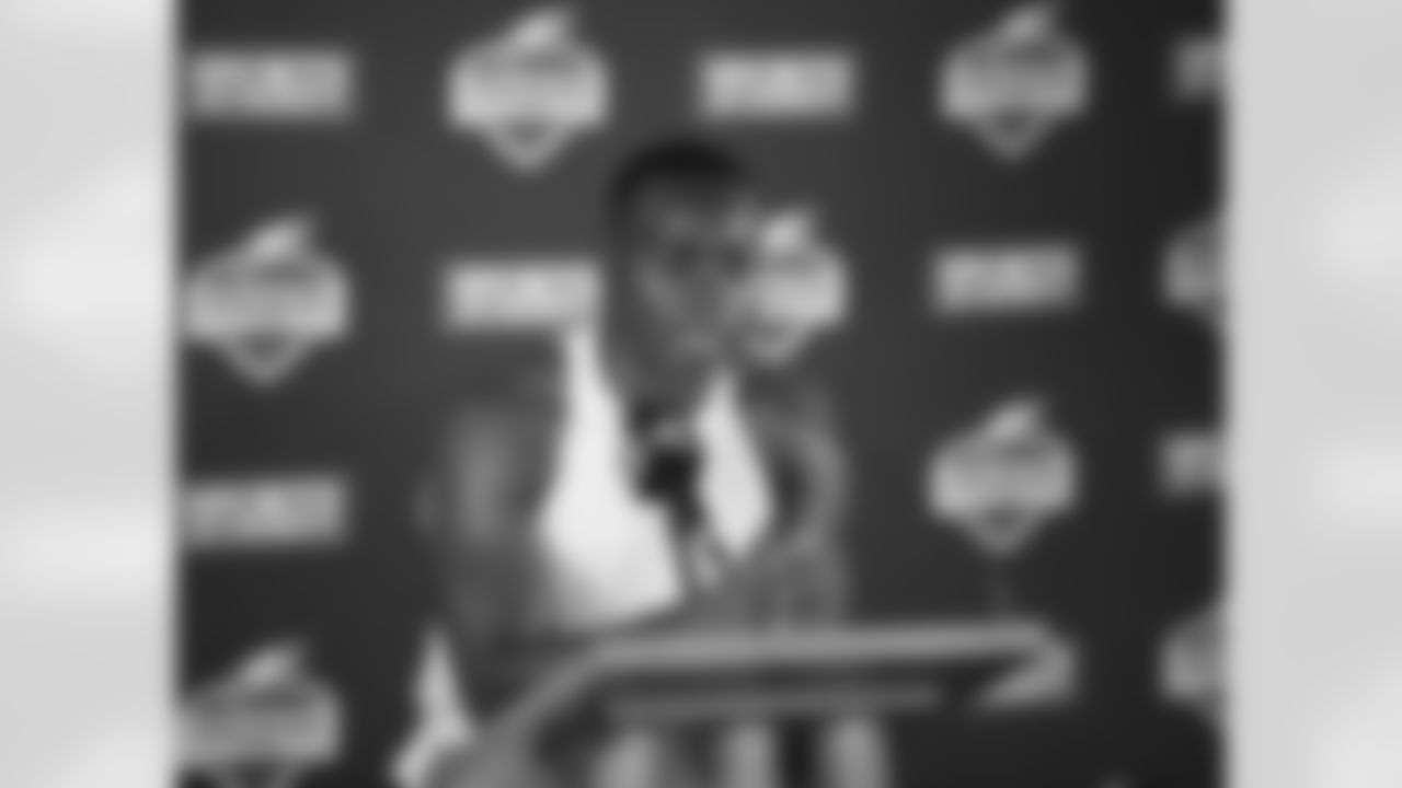 WR Jeremy Maclin