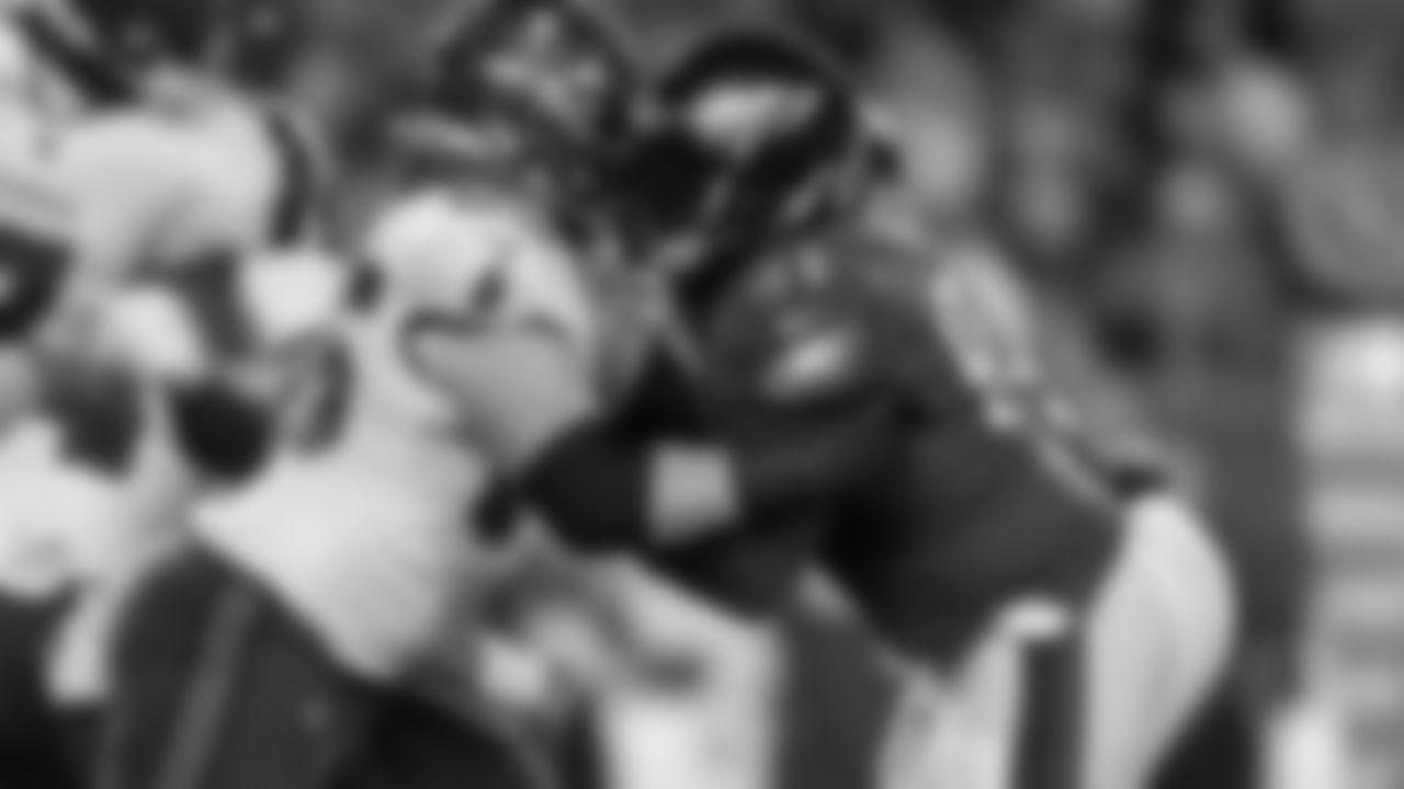 DT Fletcher Cox