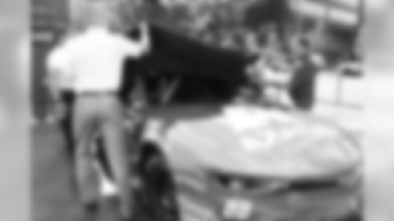 Ready to unveil the No. 88 car