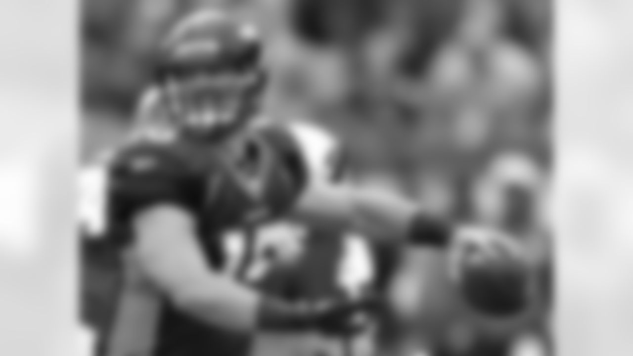 QB Tim Tebow