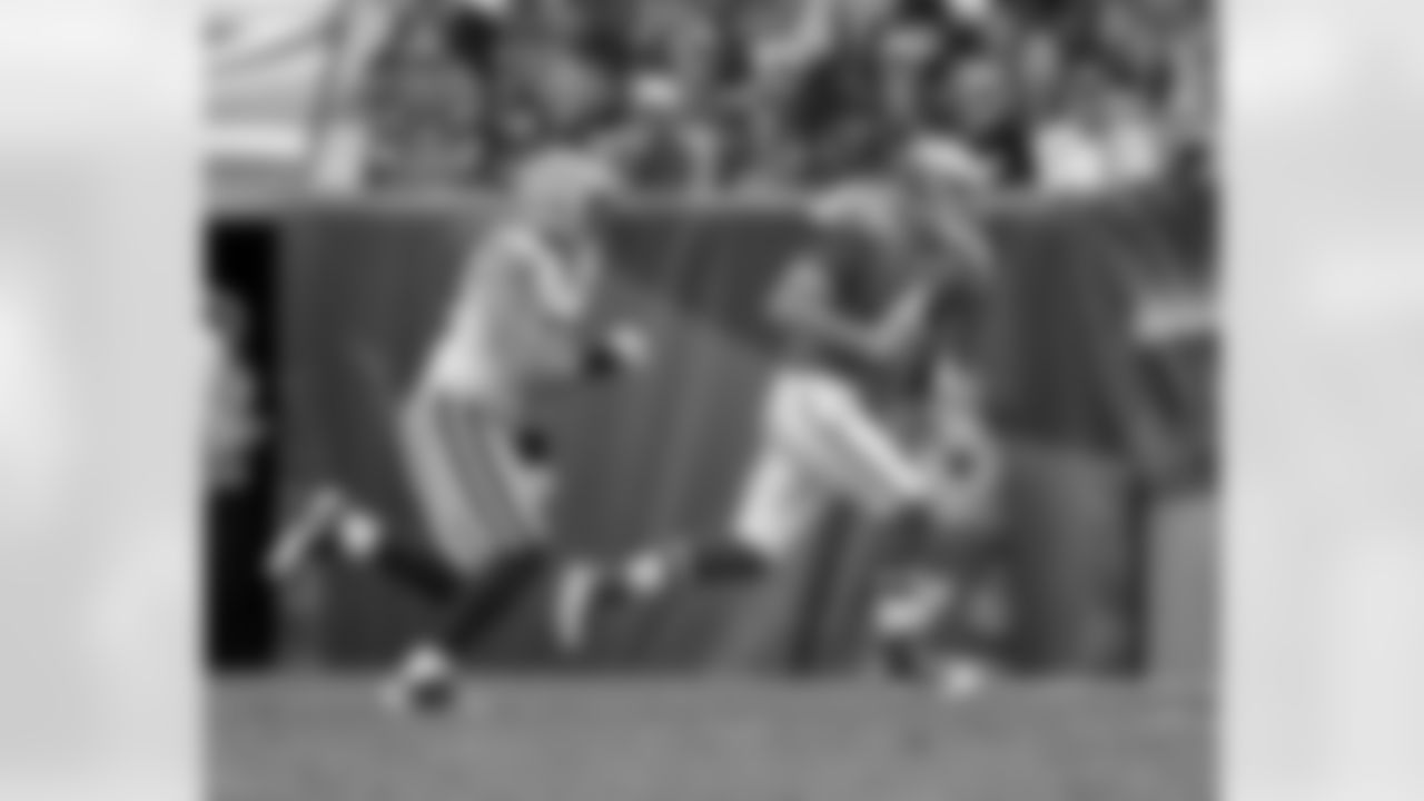 QB Kevin Kolb