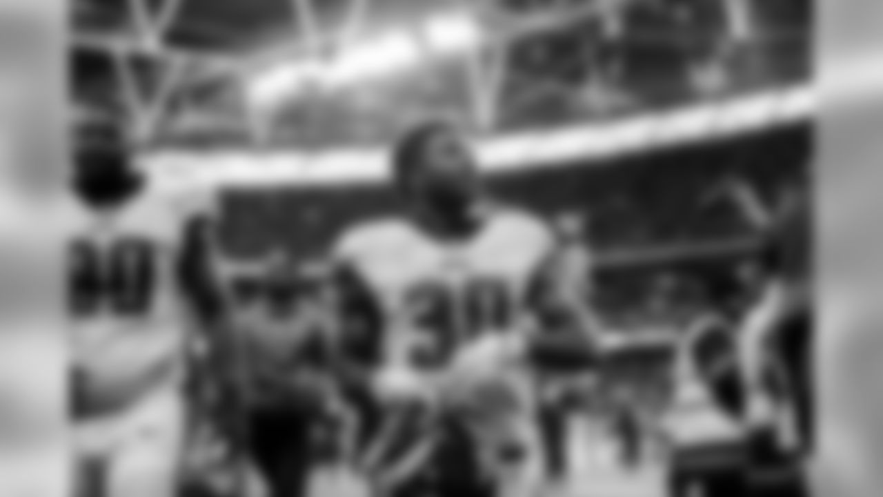 RB Corey Clement
Philadelphia Eagles vs. Jacksonville Jaguars at Wembley Stadium on October 28, 2018