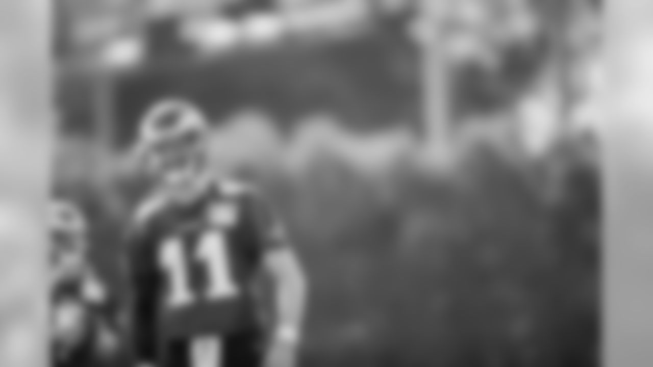 QB Carson Wentz