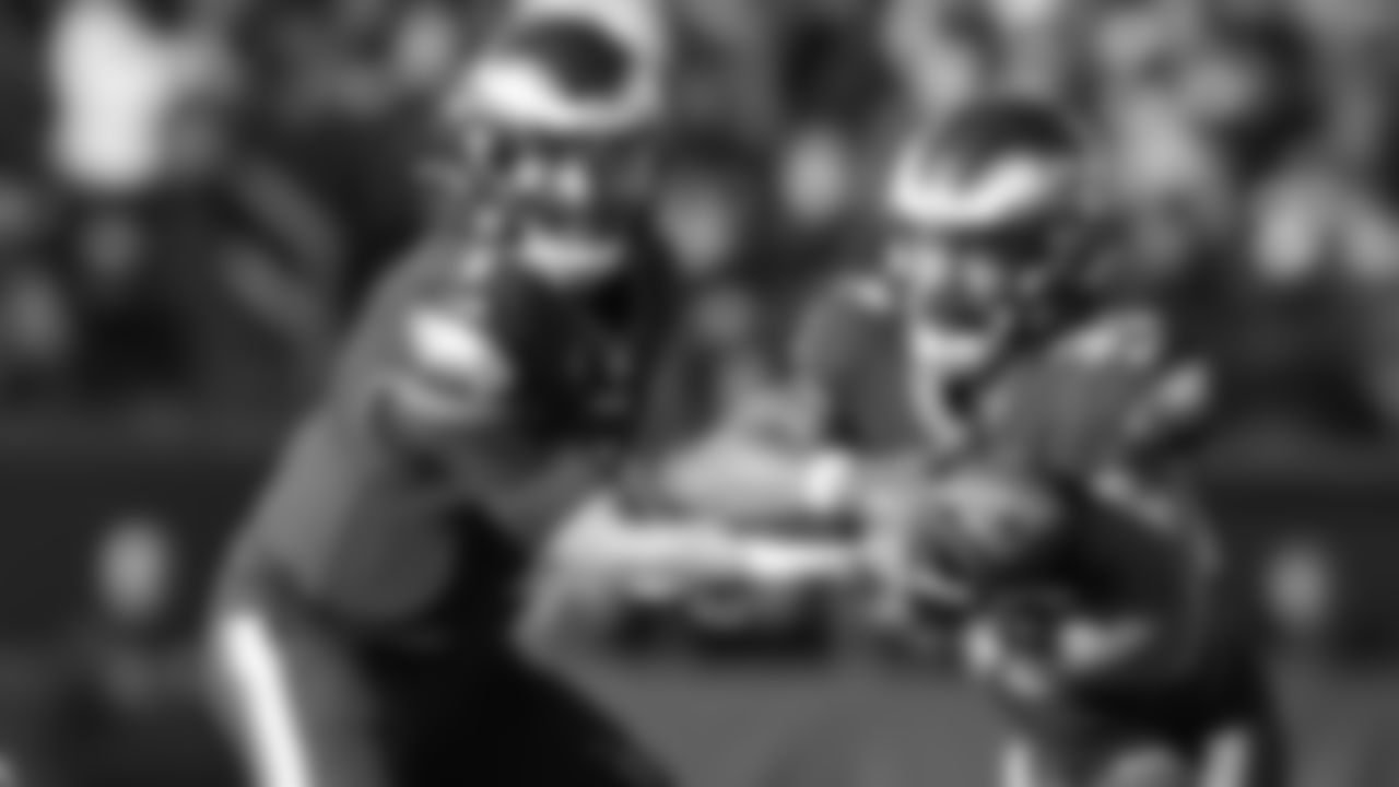 QB Jalen Hurts & RB Boston Scott