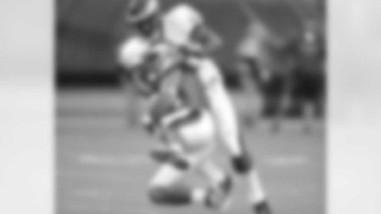 WR Brandon Robinson stopped after making the catch