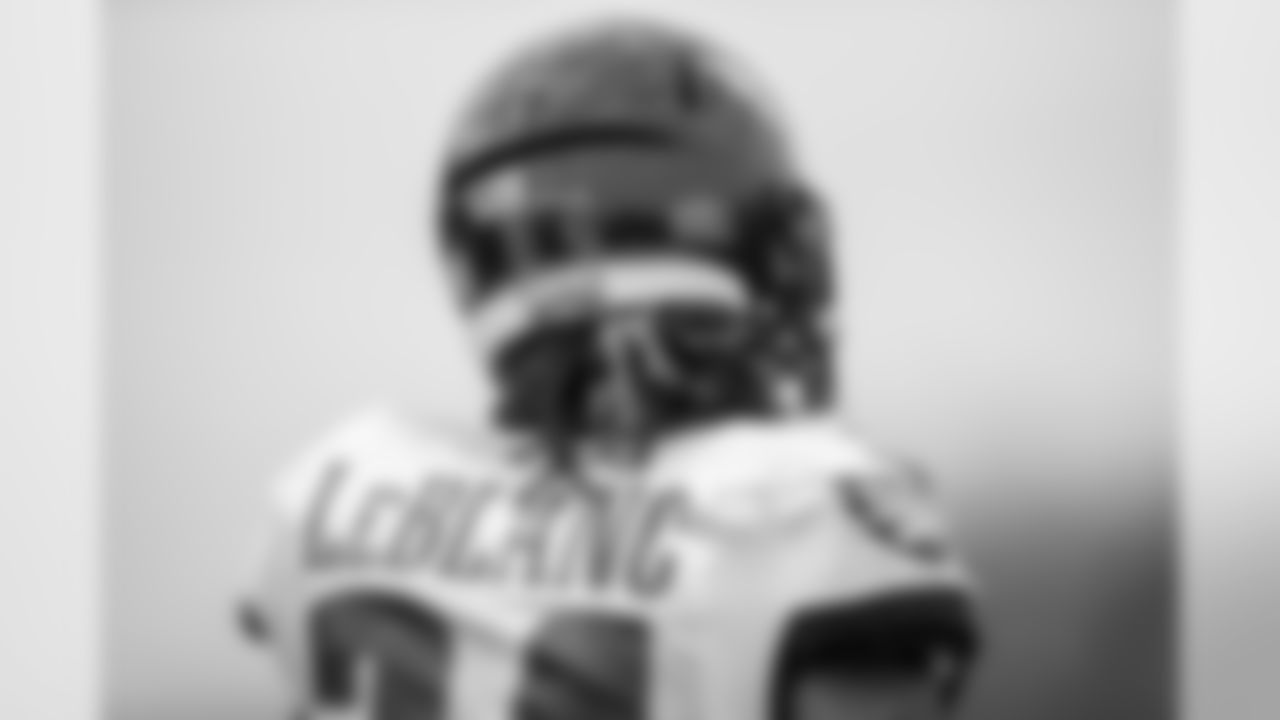 CB Cre'Von LeBlanc