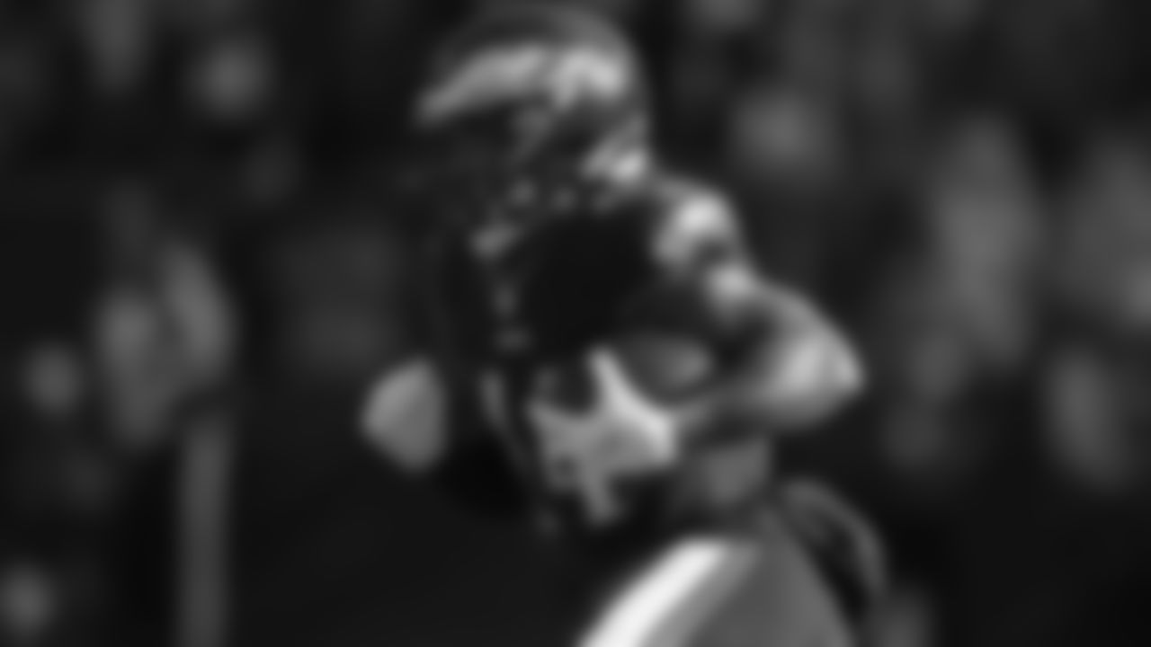 RB Kenneth Gainwell