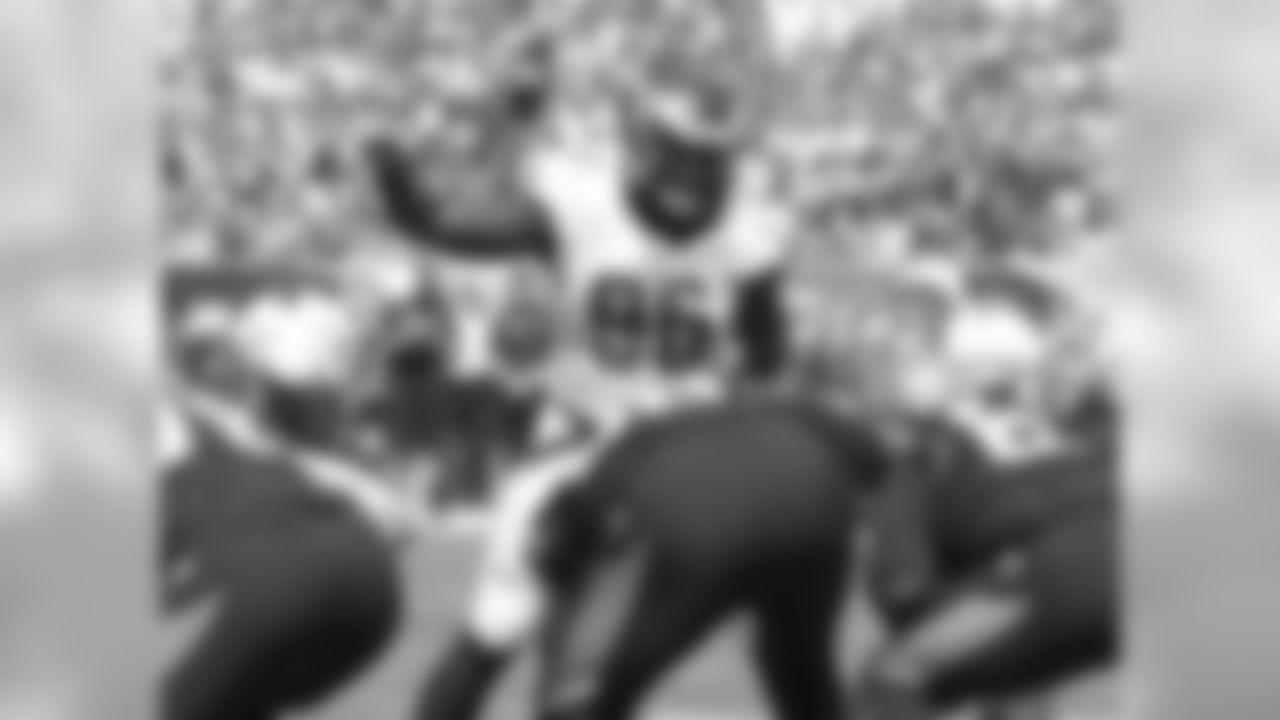 Logan was a three-year standout at LSU, playing in 30 career games (25 starts) and racking up 107 tackles, 12.5 tackles for loss, and five sacks