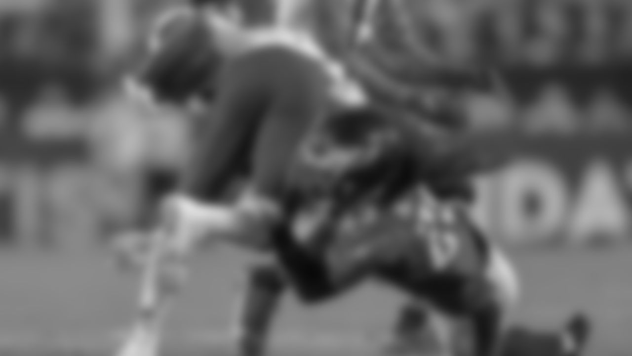 CB Avonte Maddox