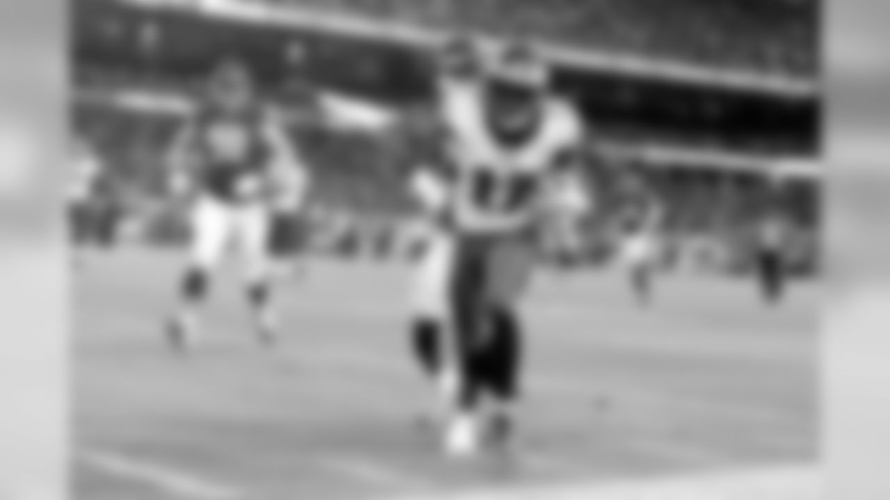 WR Nelson Agholor