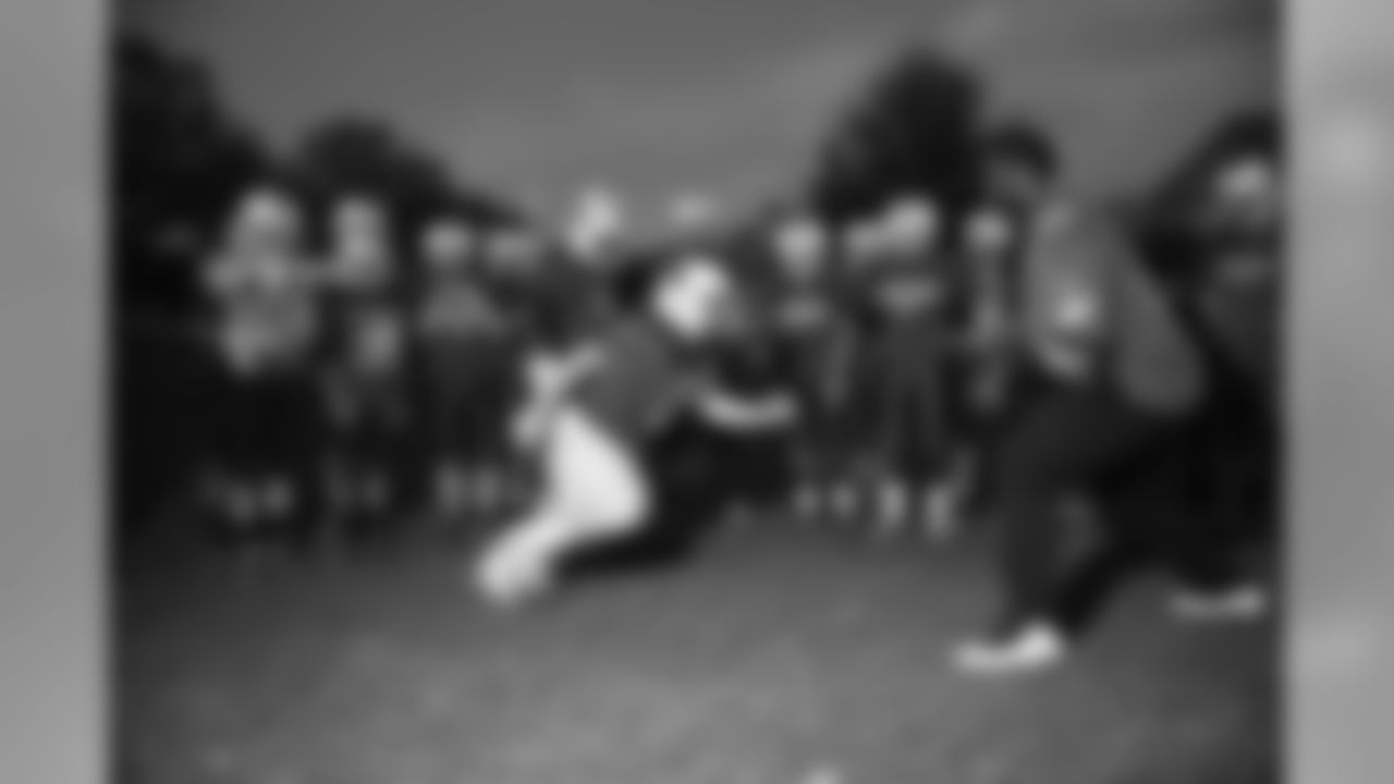 Cox teaches the fundamentals of the game