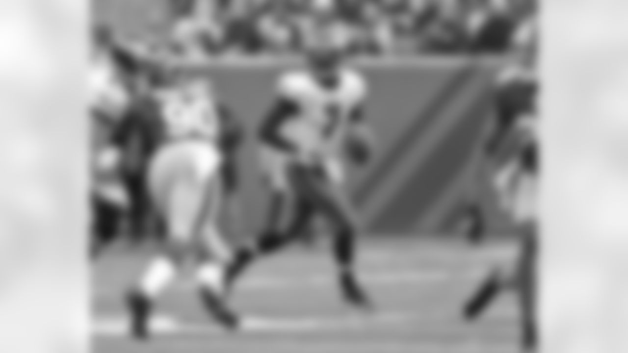 QB Michael Vick