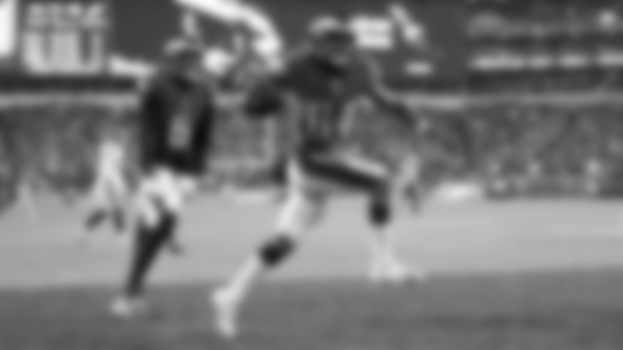 WR Greg Ward