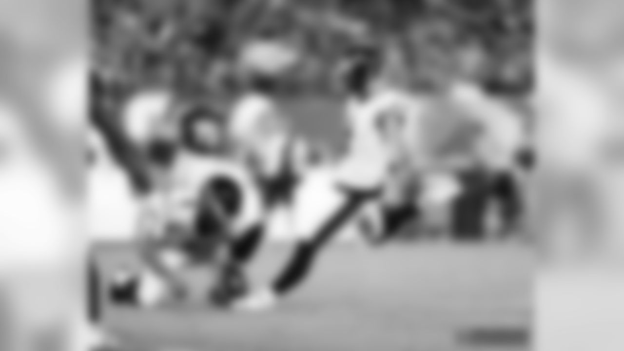 K Jake Elliott: "Year 3 officially underway. Lets make some history. #FlyEaglesFly"